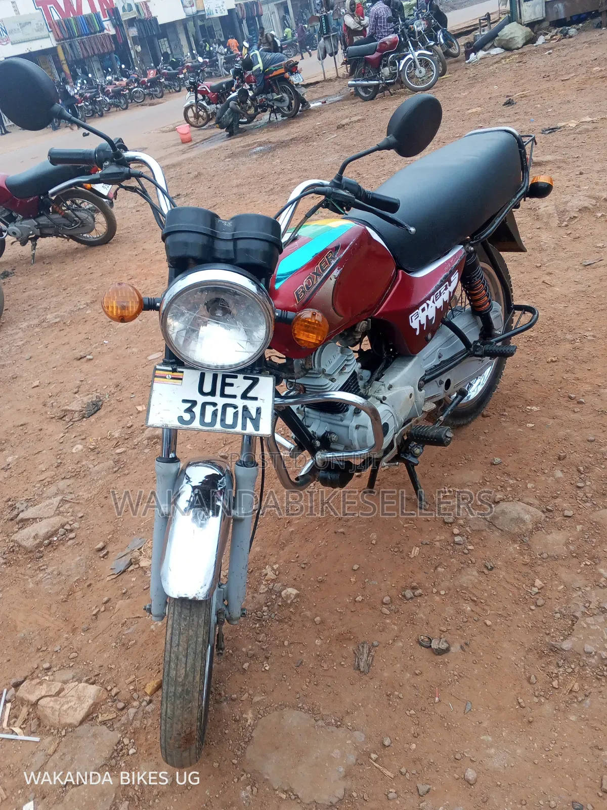 Bajaj Boxer 100 2022 Red