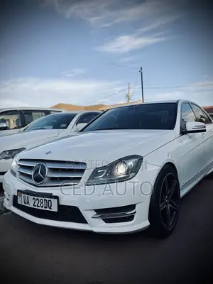Mercedes-Benz C200 2012 White