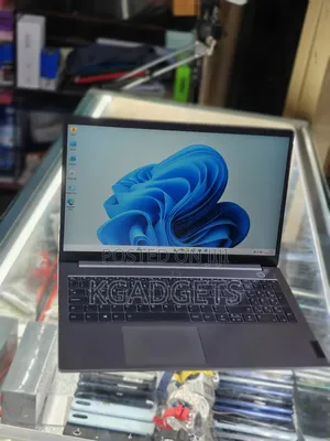 Laptop Lenovo ThinkBook 15 8GB Intel Core i5 SSD 256GB
