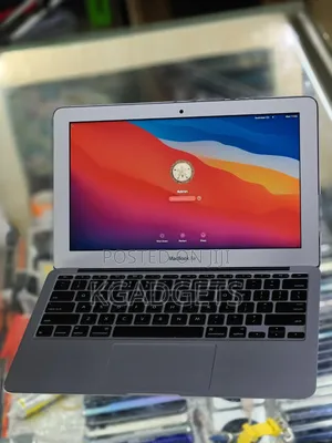 Laptop Apple MacBook Air 2015 4GB Intel Core i5 SSD 128GB