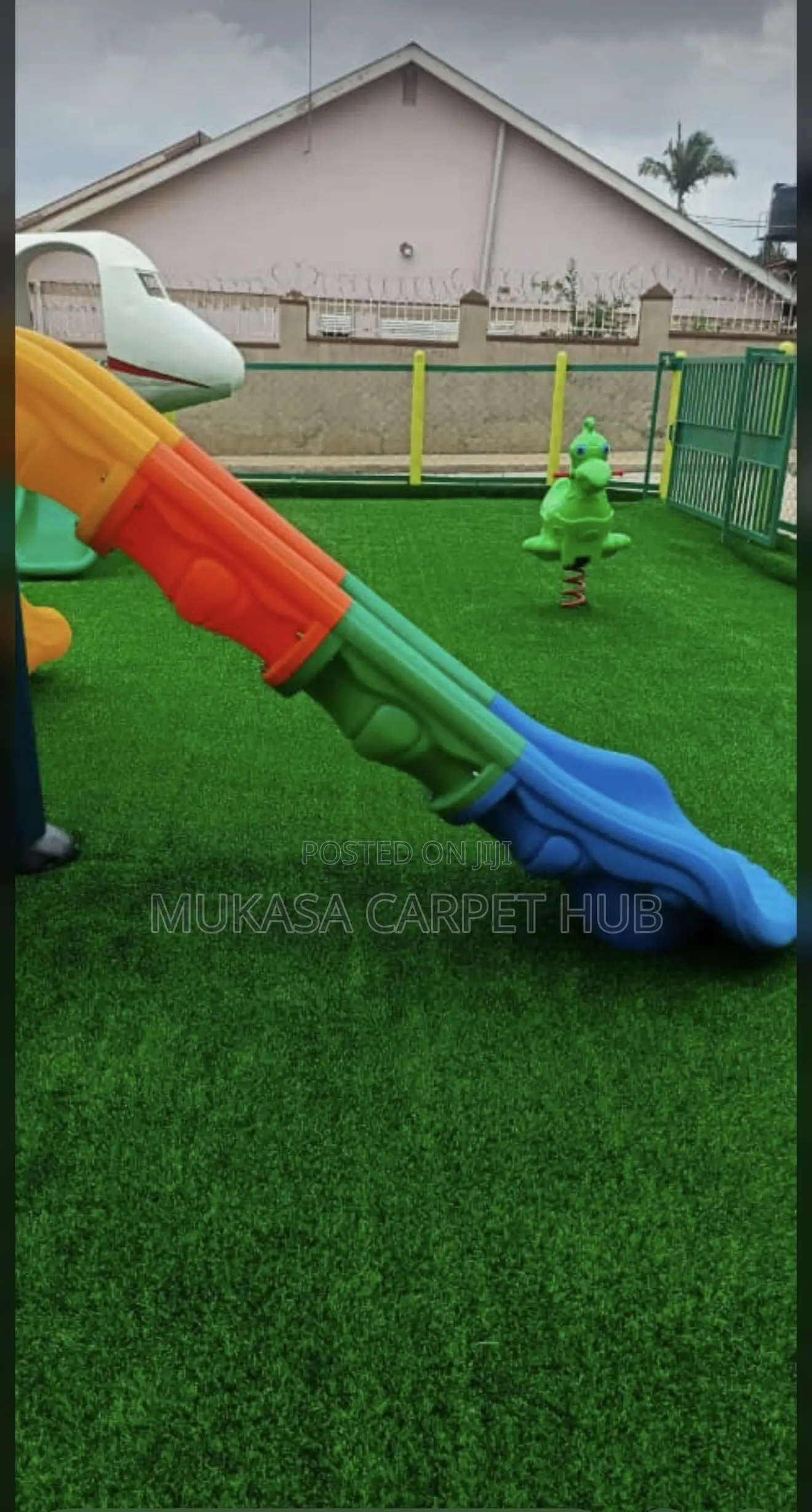 Outdoor Green Grass Carpet for Gardens Walkways