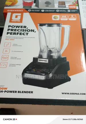 Geepas Gsb44037 High-Power Blender Featuring a 2000w Motor