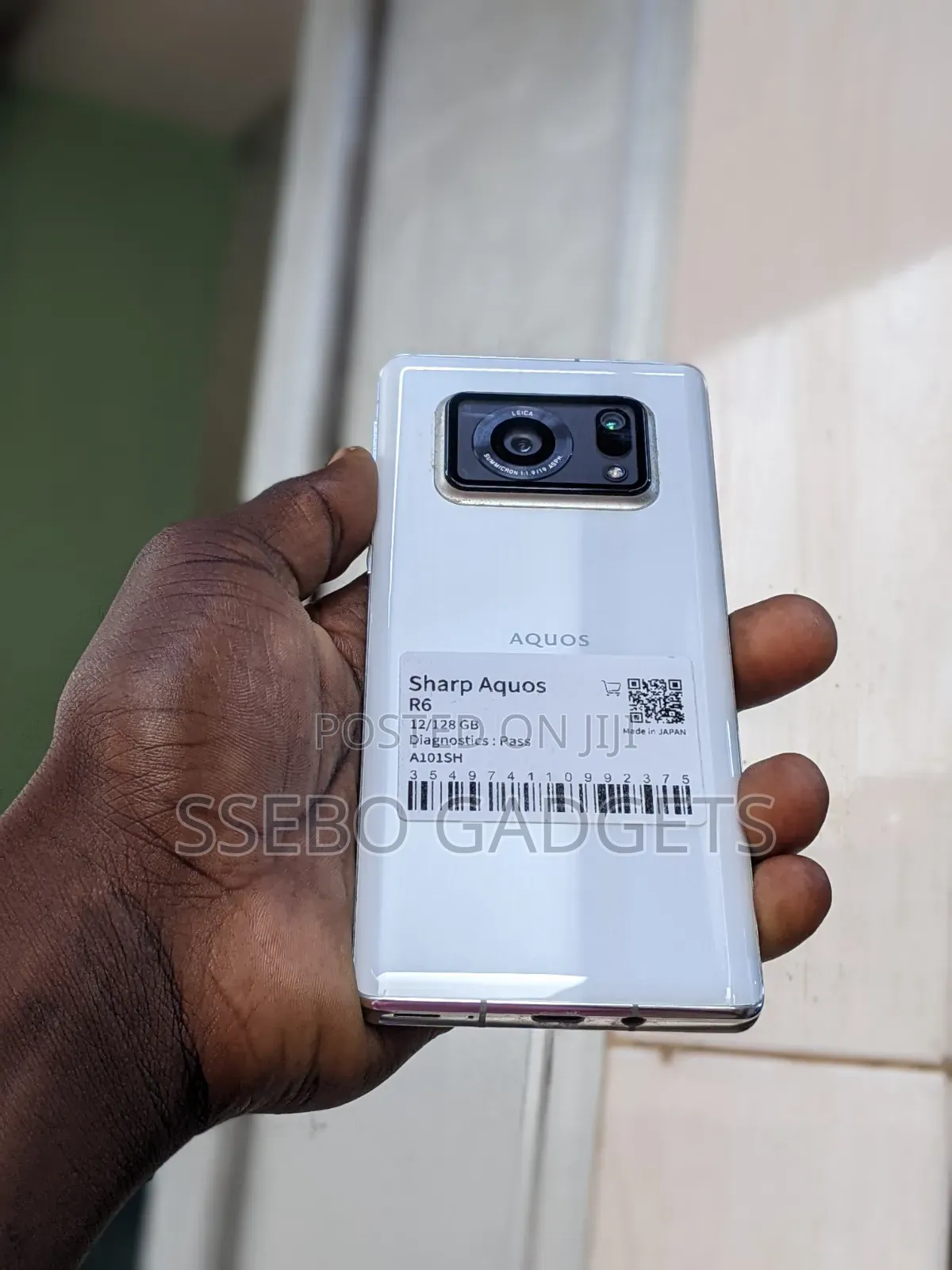 Sharp Aquos R6 128 GB White