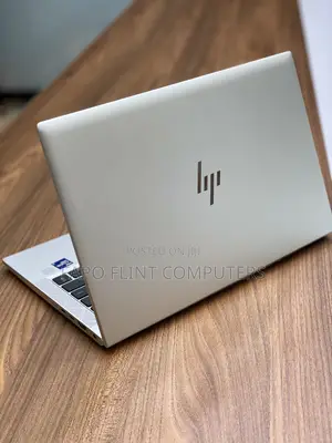 Laptop HP EliteBook 830 G8 16GB Intel Core i7 SSD 512GB