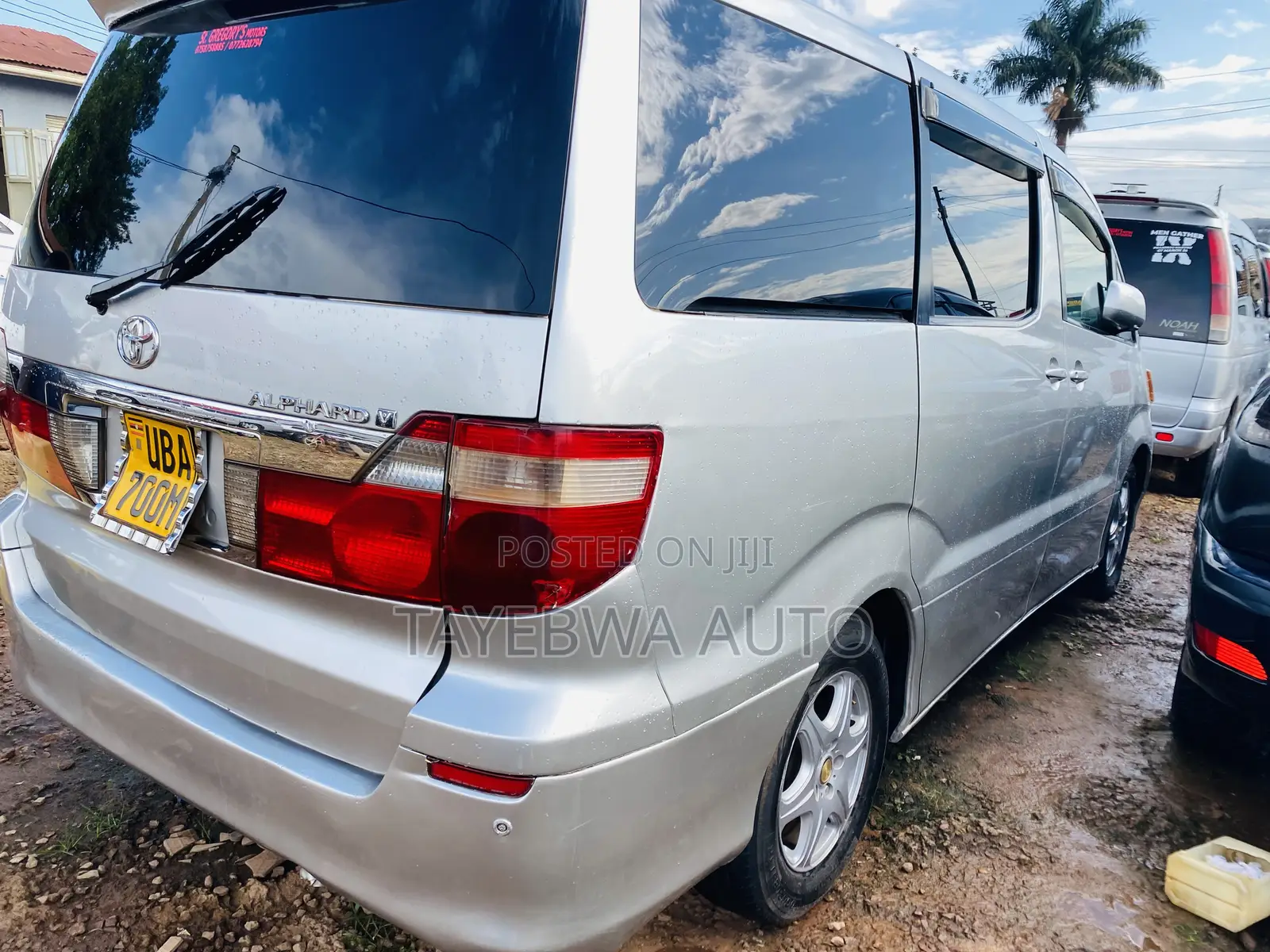 Toyota Alphard 2005 Silver