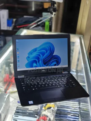 Laptop Dell Latitude 12 E7270 8GB Intel Core i7 SSD 256GB