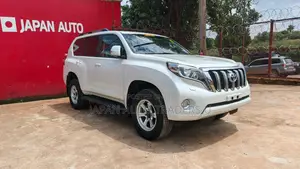 Toyota Land Cruiser Prado 2017 White