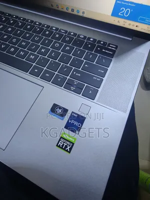 Laptop HP ZBook Firefly 16 G10 32GB Intel Core i9 SSD 1T