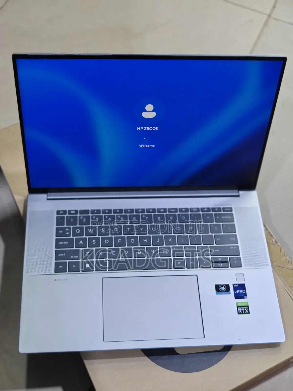 Laptop HP ZBook Firefly 16 G10 32GB Intel Core i9 SSD 1T