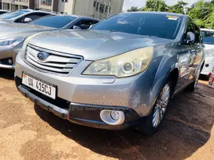 Subaru Outback 2011 Gray