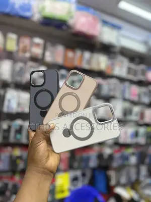 Hybrid Matte Magsafe Cases