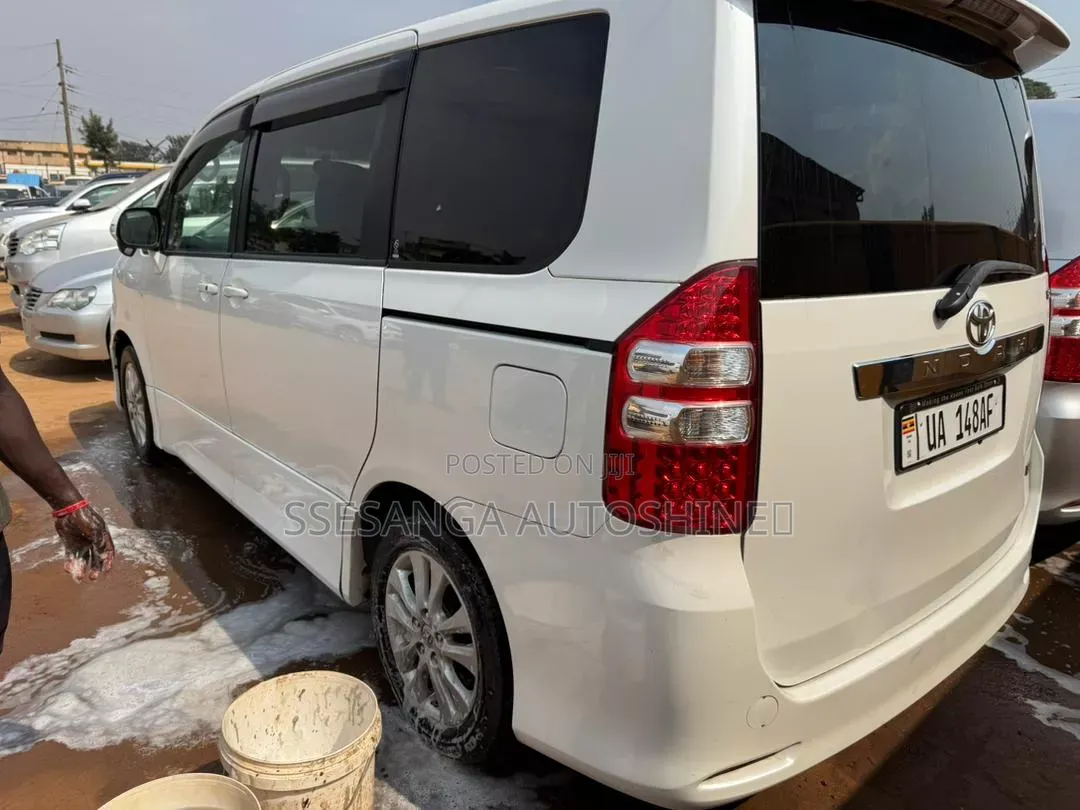 Ceramic Coating (2 Services in One Both T-Cut Nd Ceramic Coating)