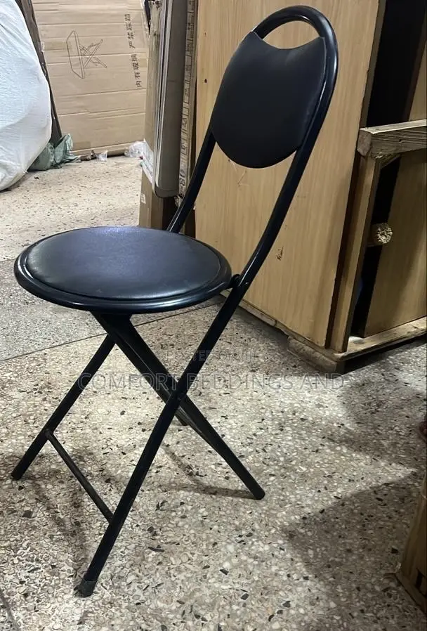 Luxury Sitting Chair Black