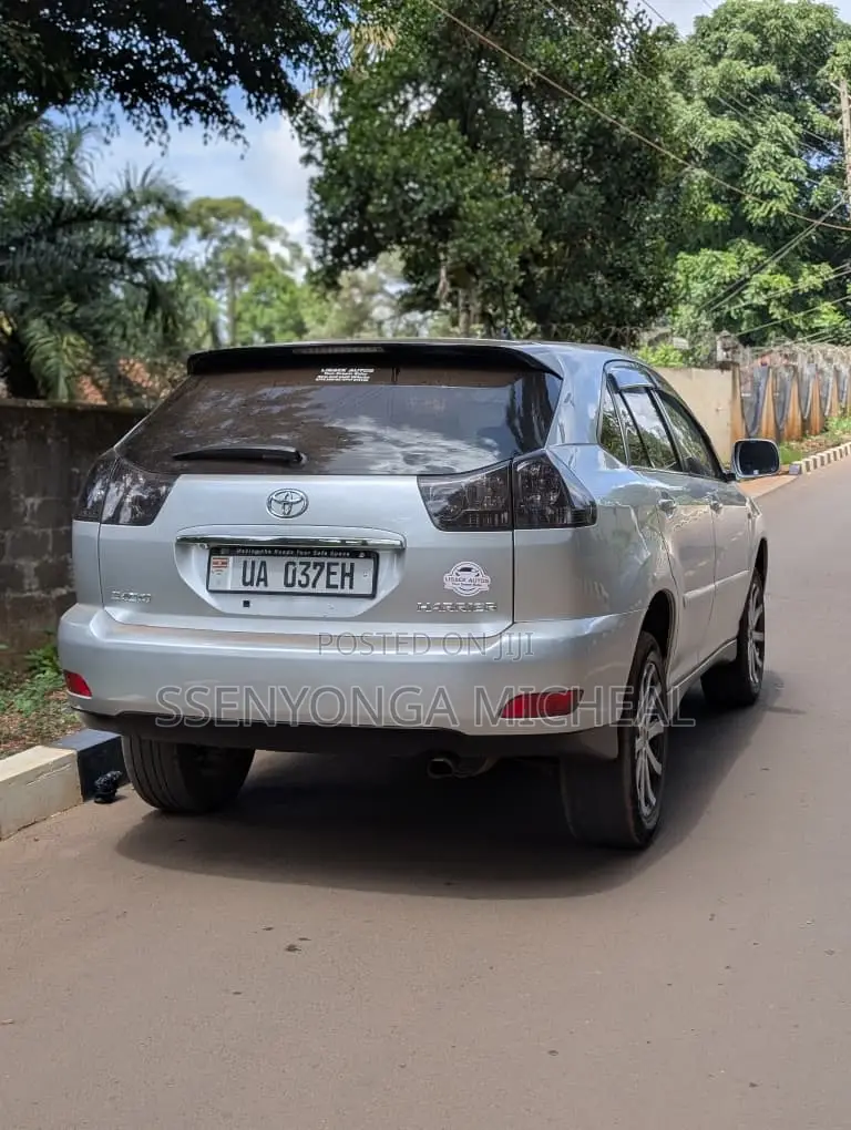 Toyota Harrier 2007 Silver
