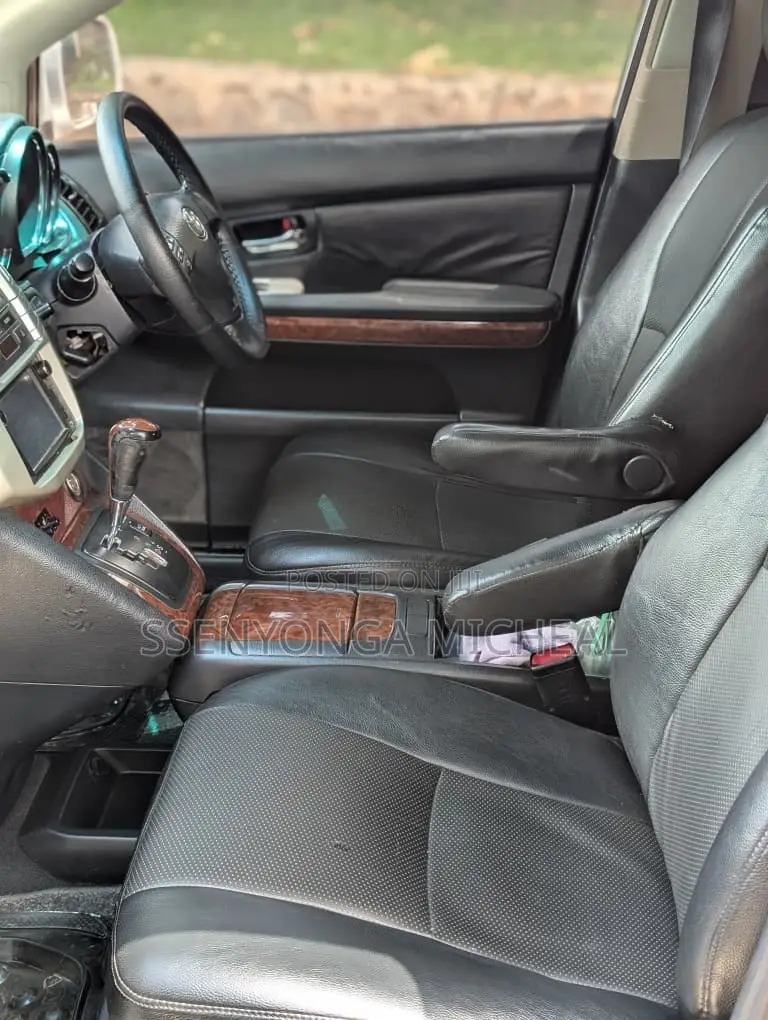 Toyota Harrier 2007 Silver