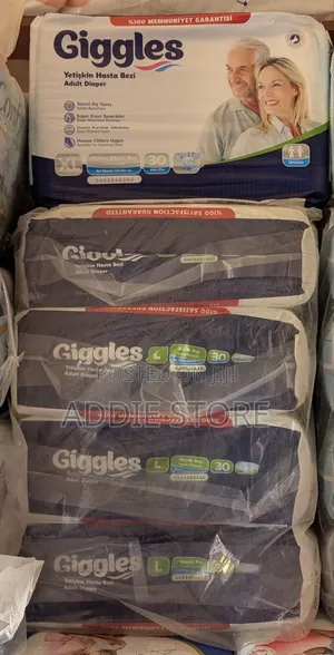 Giggles Adult Diapers ( 30 Pieces)