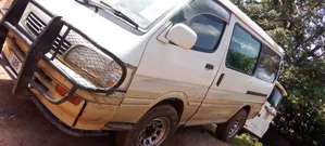 Toyota HiAce 1993 Beige