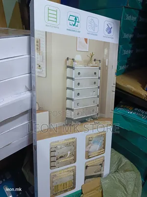 Easy -Assembly Shoe Rack With Cover