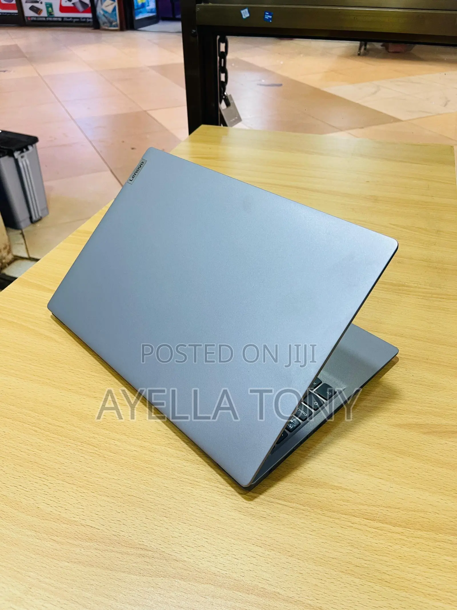 New Laptop Lenovo Ideapad 3-14IIL05 8GB Intel Core i7 HDD+SSD 1T