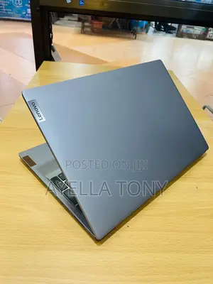 New Laptop Lenovo Ideapad 3-14IIL05 8GB Intel Core i7 HDD+SSD 1T