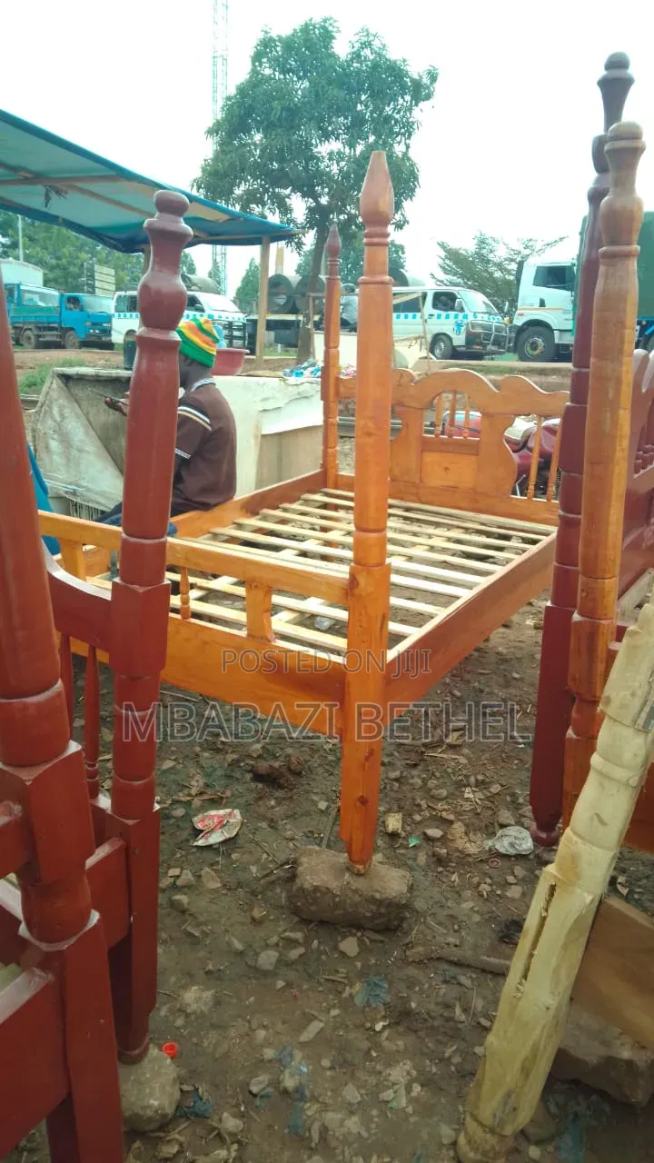 5by6 Wooden Bed In Good Shape On Quick Sale