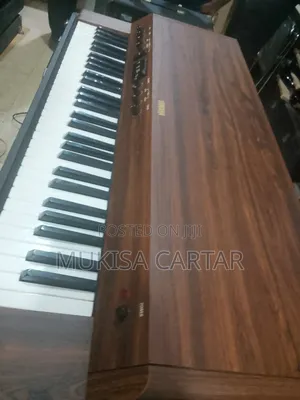 Yamaha Keyboard