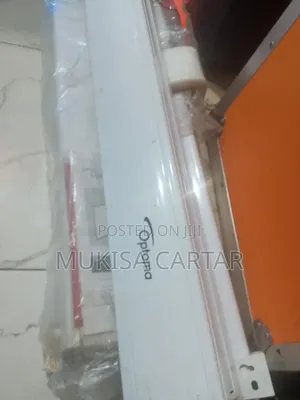 Optoma Projector Screen