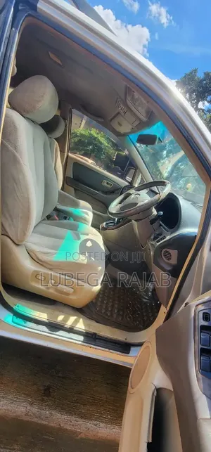 Toyota Harrier 2.2 16V 2000 Silver