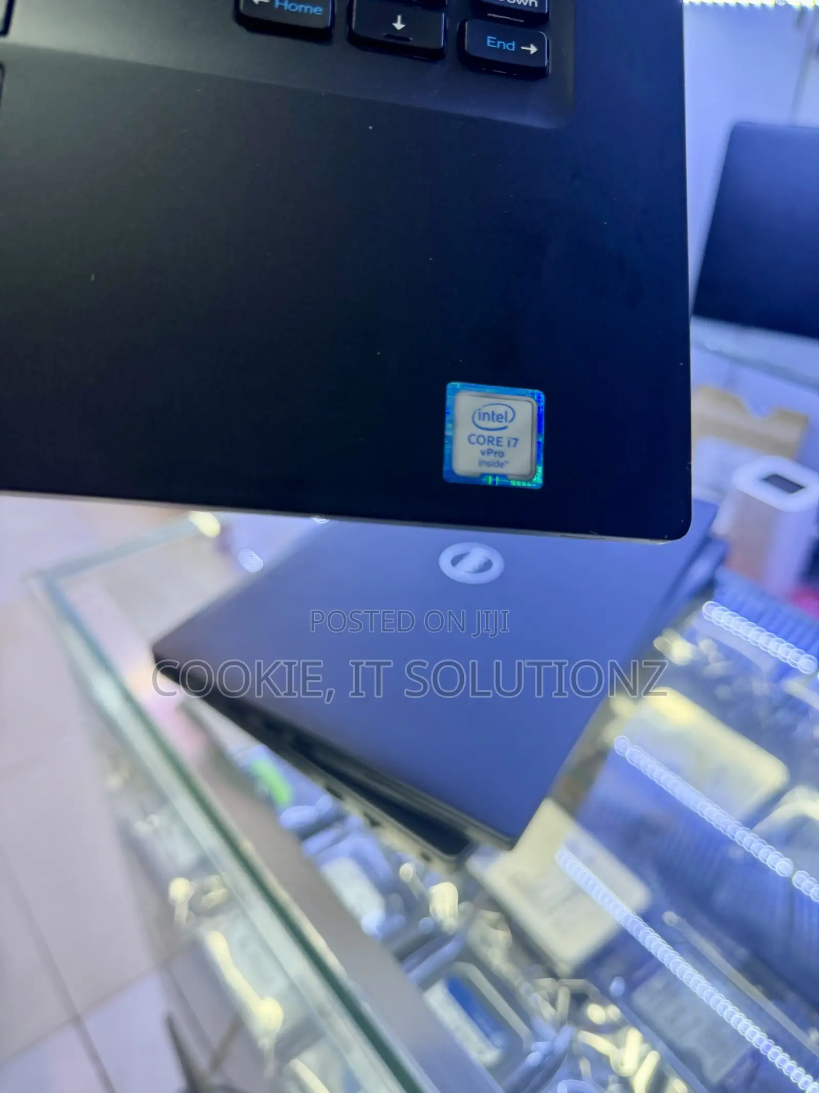 Laptop Dell Latitude 7480 8GB Intel Core i7 SSHD (Hybrid) 256GB