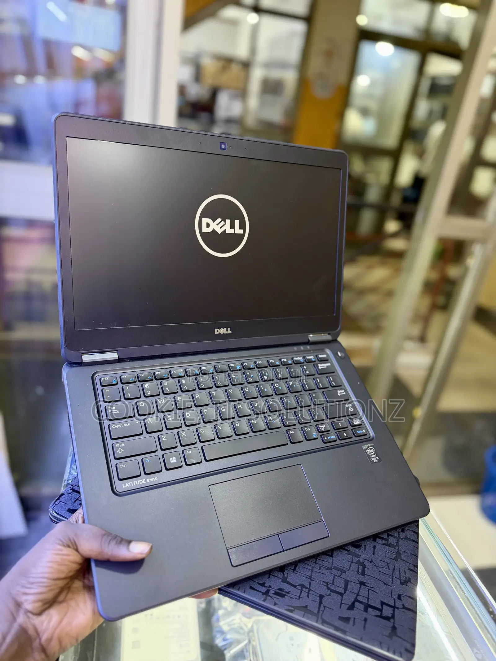 Laptop Dell Latitude 7450 16GB Intel Core i5 HDD+SSD 500GB