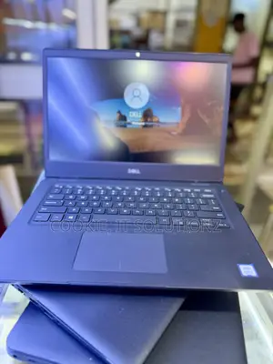 Laptop Dell Latitude 3400 8GB Intel Celeron HDD+SSD 500GB