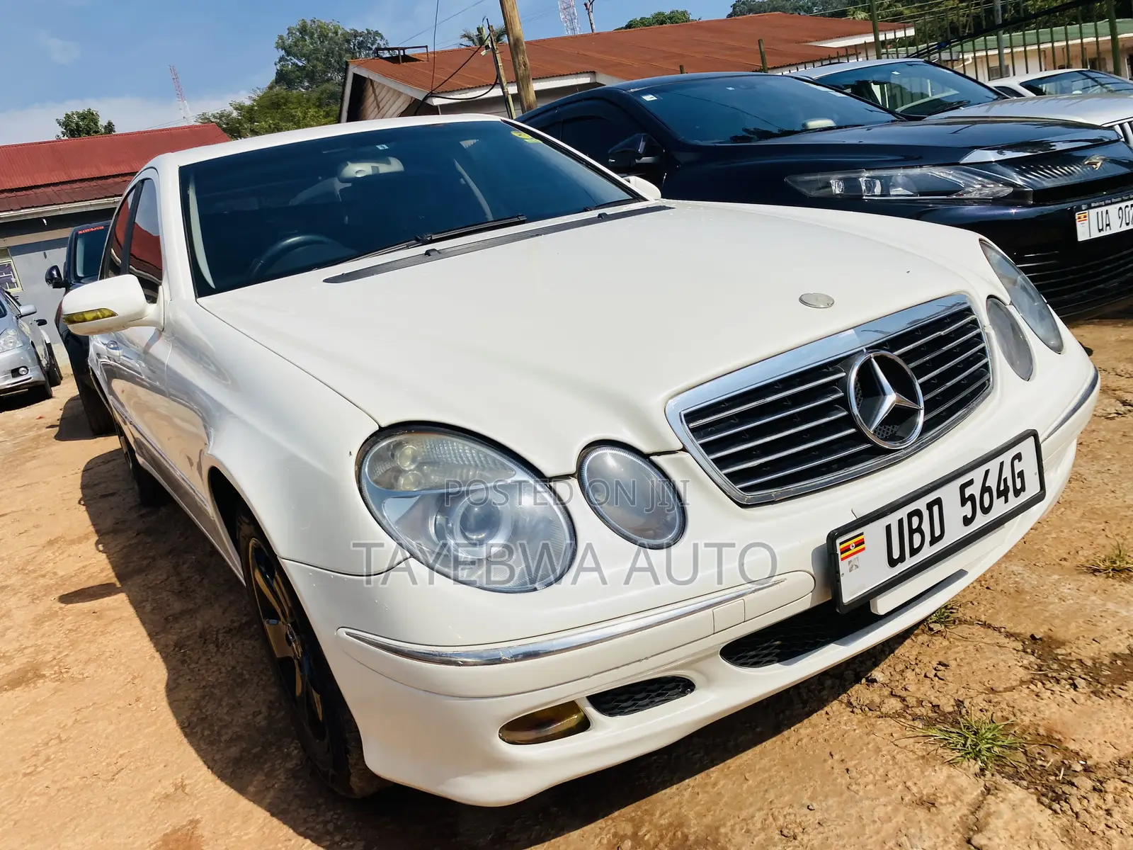 Mercedes-Benz E320 2004 White