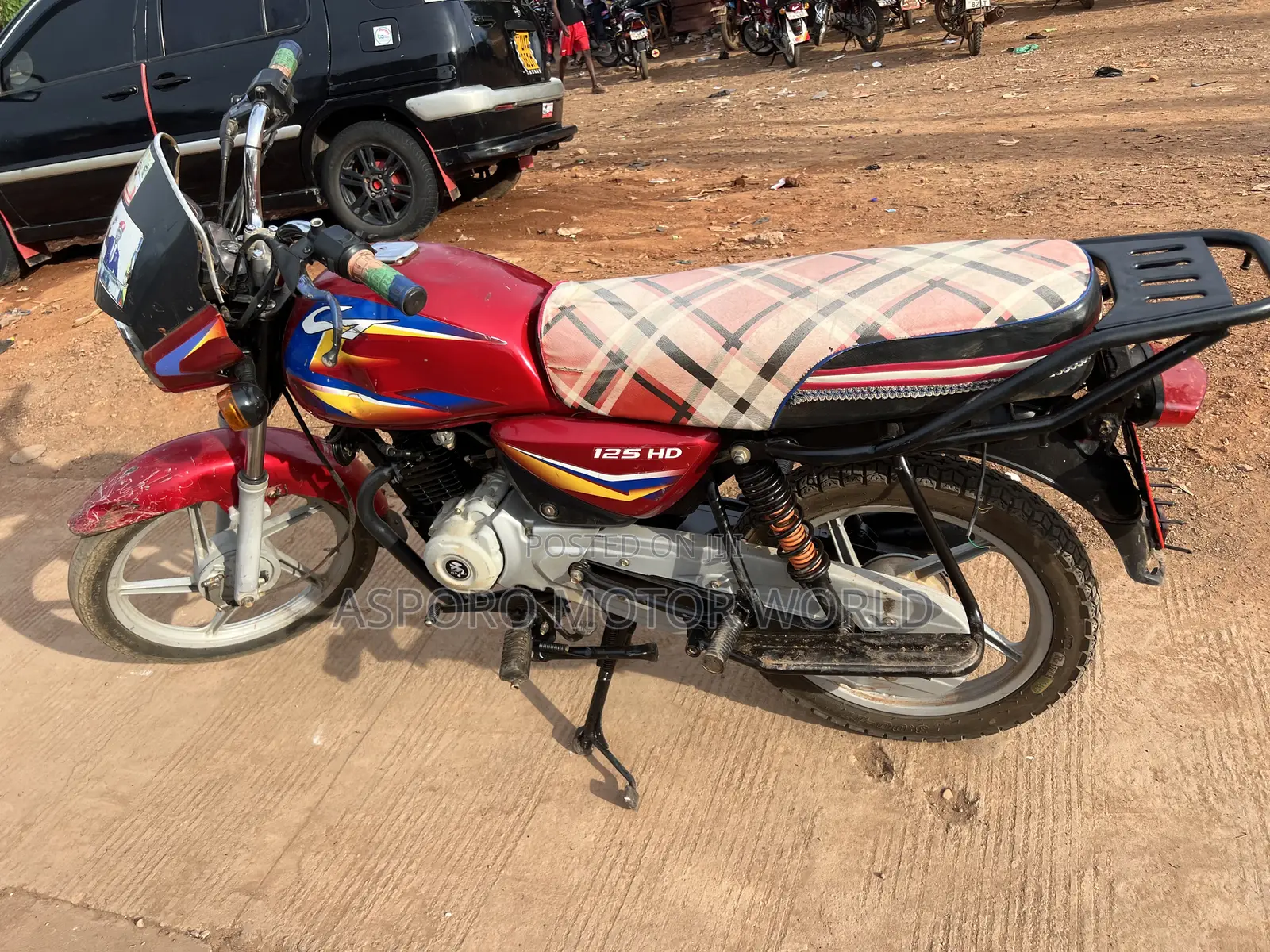 Bajaj CT 125X 2023 Red