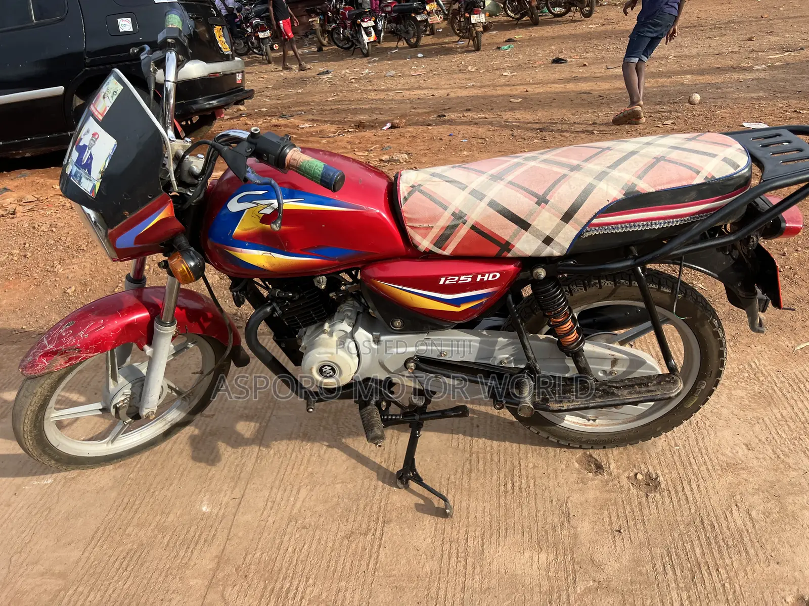 Bajaj CT 125X 2023 Red