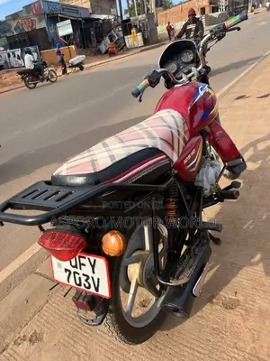 Bajaj CT 125X 2023 Red