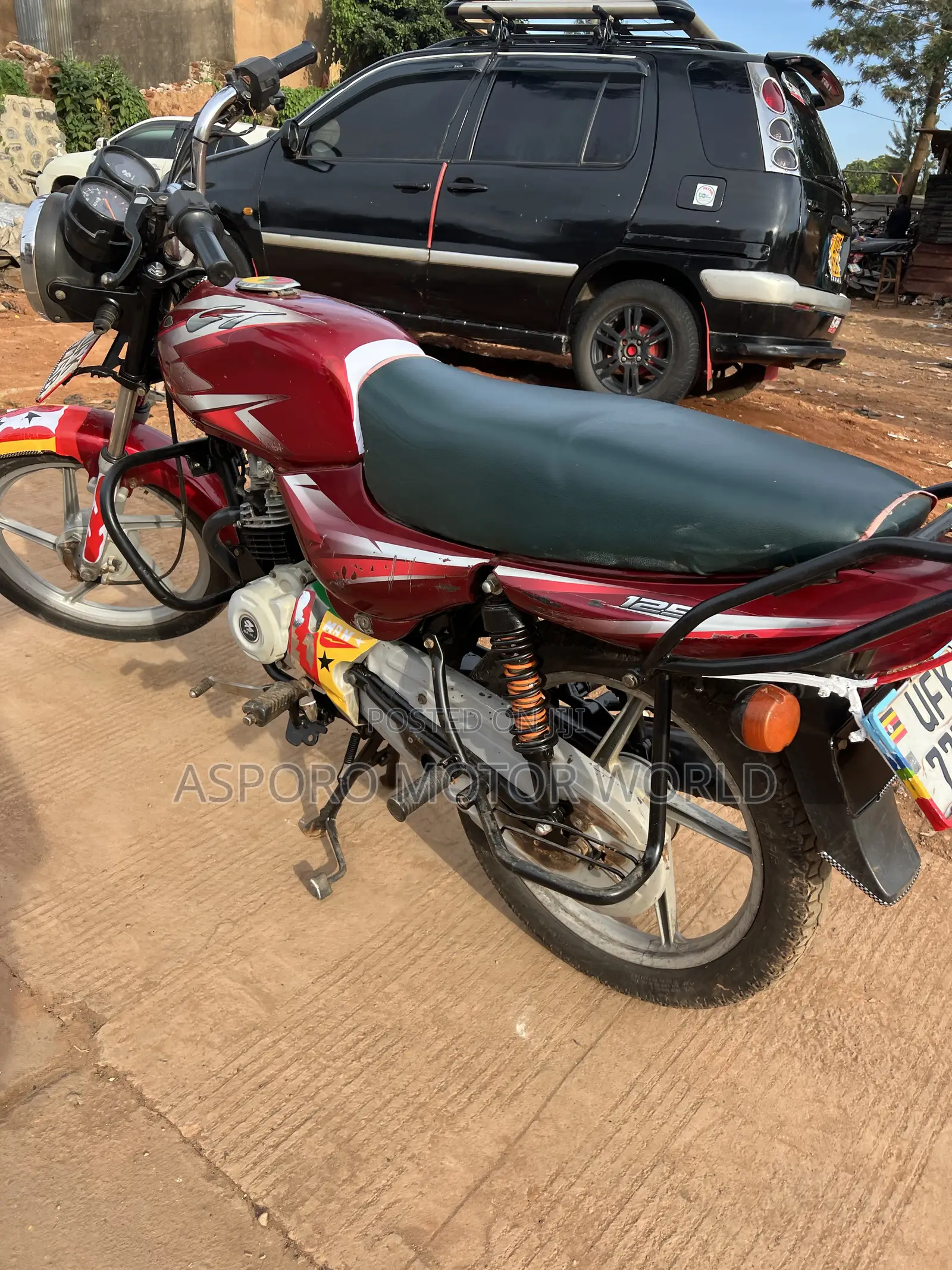 Bajaj CT 125X 2022 Red