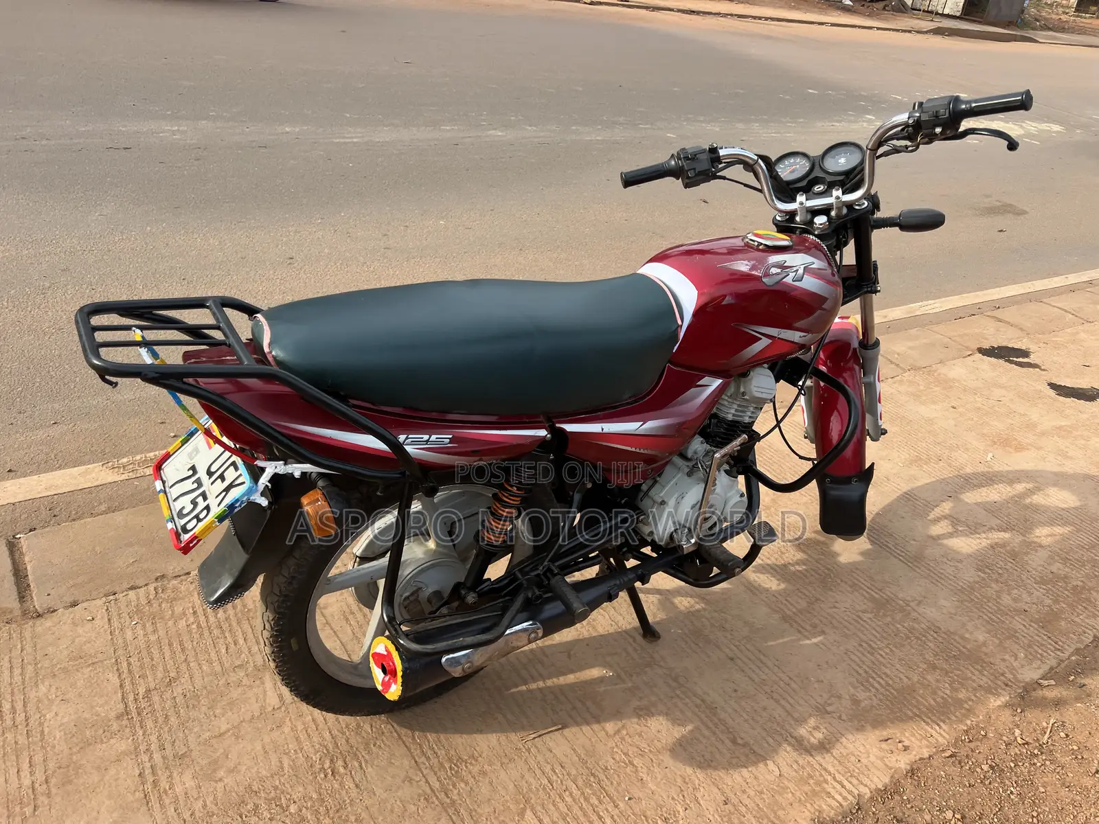 Bajaj CT 125X 2022 Red