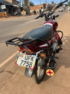Bajaj CT 125X 2022 Red