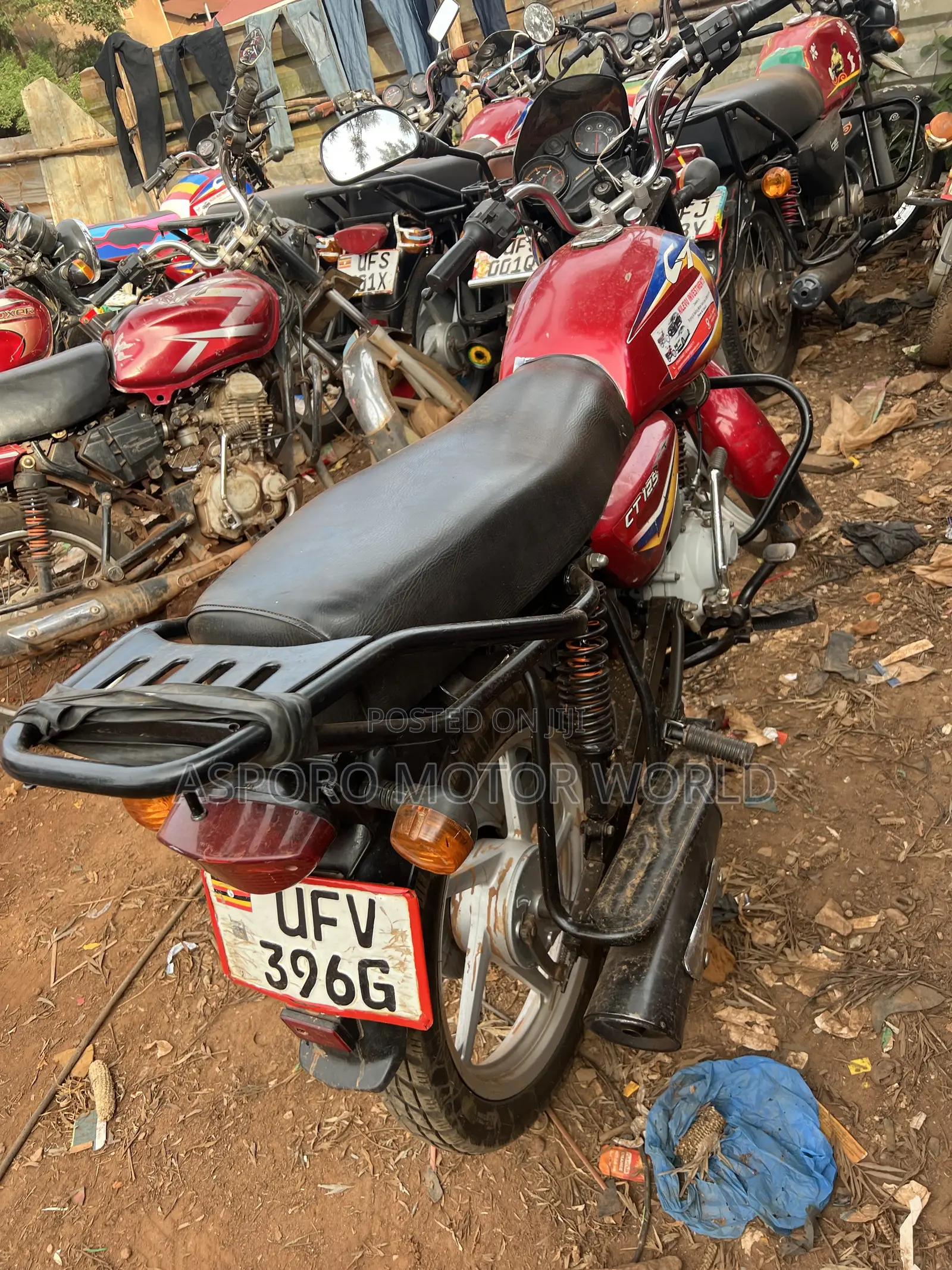 Bajaj CT 125X 2023 Red