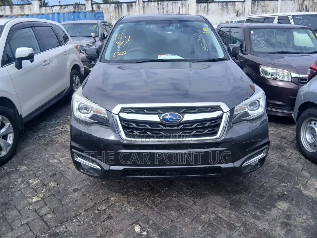 Subaru Forester 2017 Gray