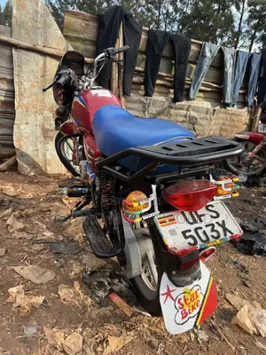 Bajaj CT 125X 2023 Red