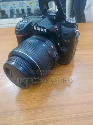 Nikon D7000 Camera With 18 to 105,Mm Lens