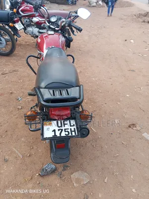 TVS HLX 125 2023 Red