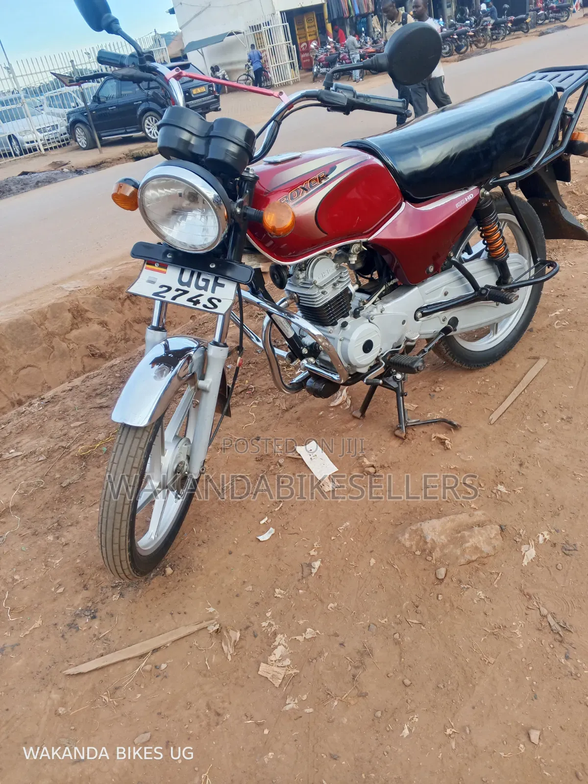 Bajaj Boxer 100 2024 Red
