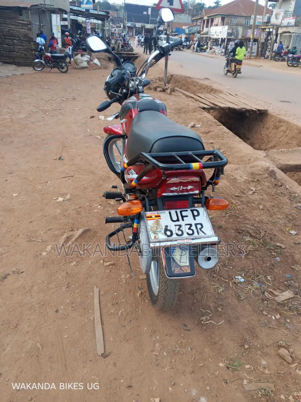 Bajaj CT 110X 2023 Red