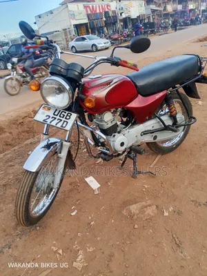 Bajaj Boxer 100 2024 Red