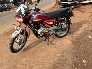 Bajaj CT 125X 2024 Red