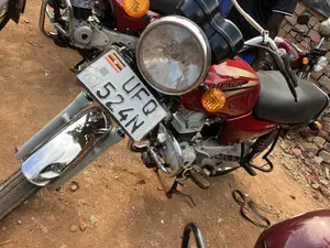 Bajaj Boxer 100 2022 Red