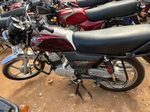 Haojue DK125 2025 Red