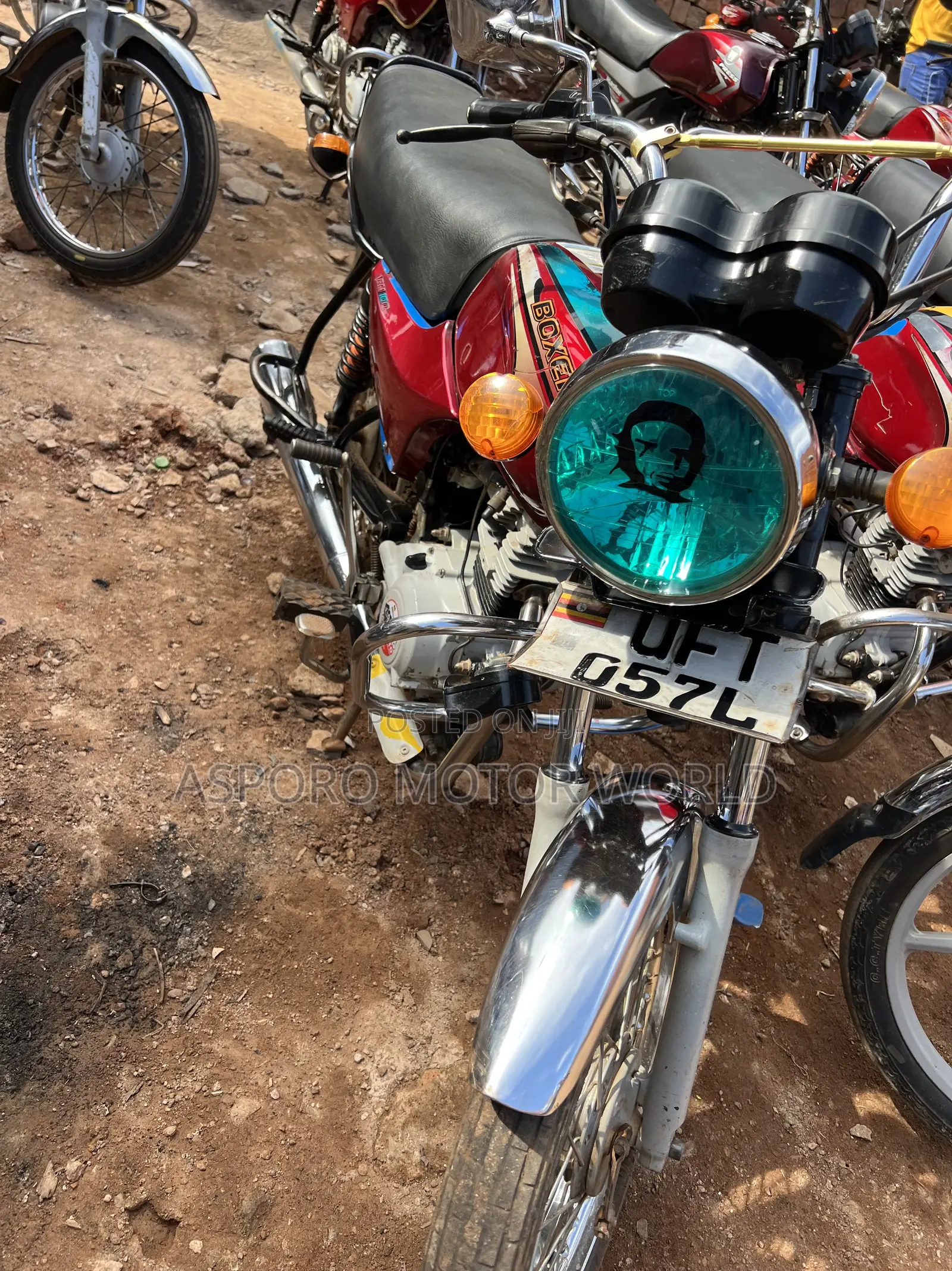 Bajaj Boxer 100 2022 Red